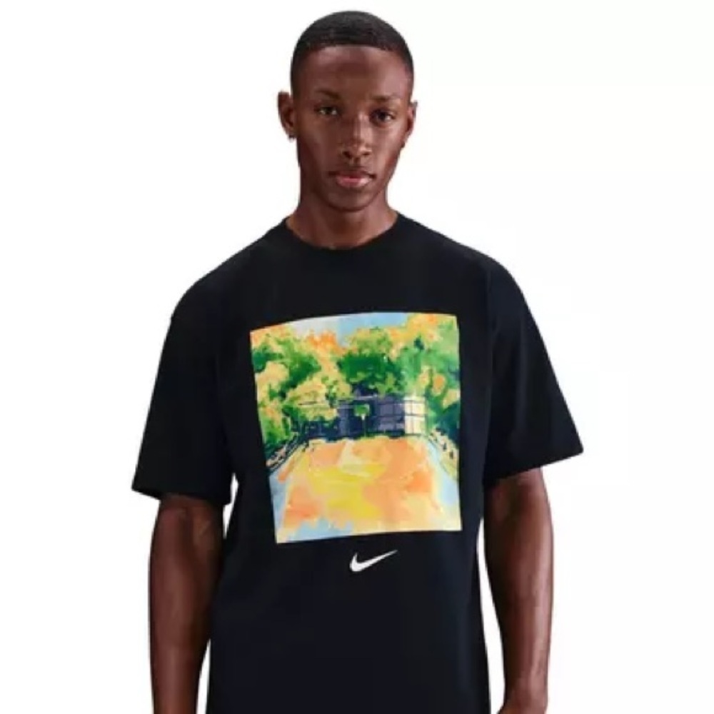 Sz various Nike Men's Max90 NAOS Photo Graphic T-Shirt - blk